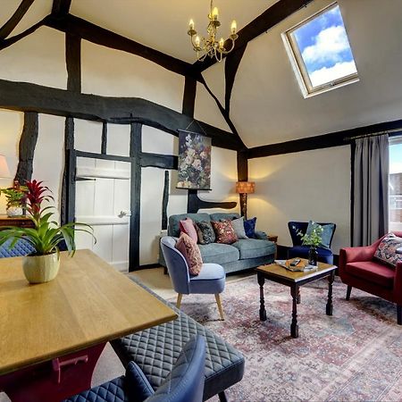 Loft Cottage By Spa Town Property - 2 Bed Tudor Retreat Near To Stratford-Upon-Avon, Warwick & Solihull 외부 사진