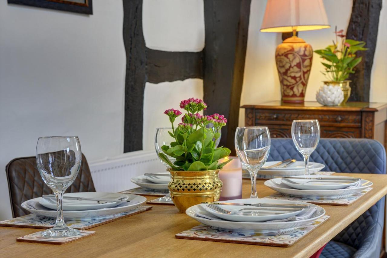Loft Cottage By Spa Town Property - 2 Bed Tudor Retreat Near To Stratford-Upon-Avon, Warwick & Solihull 외부 사진
